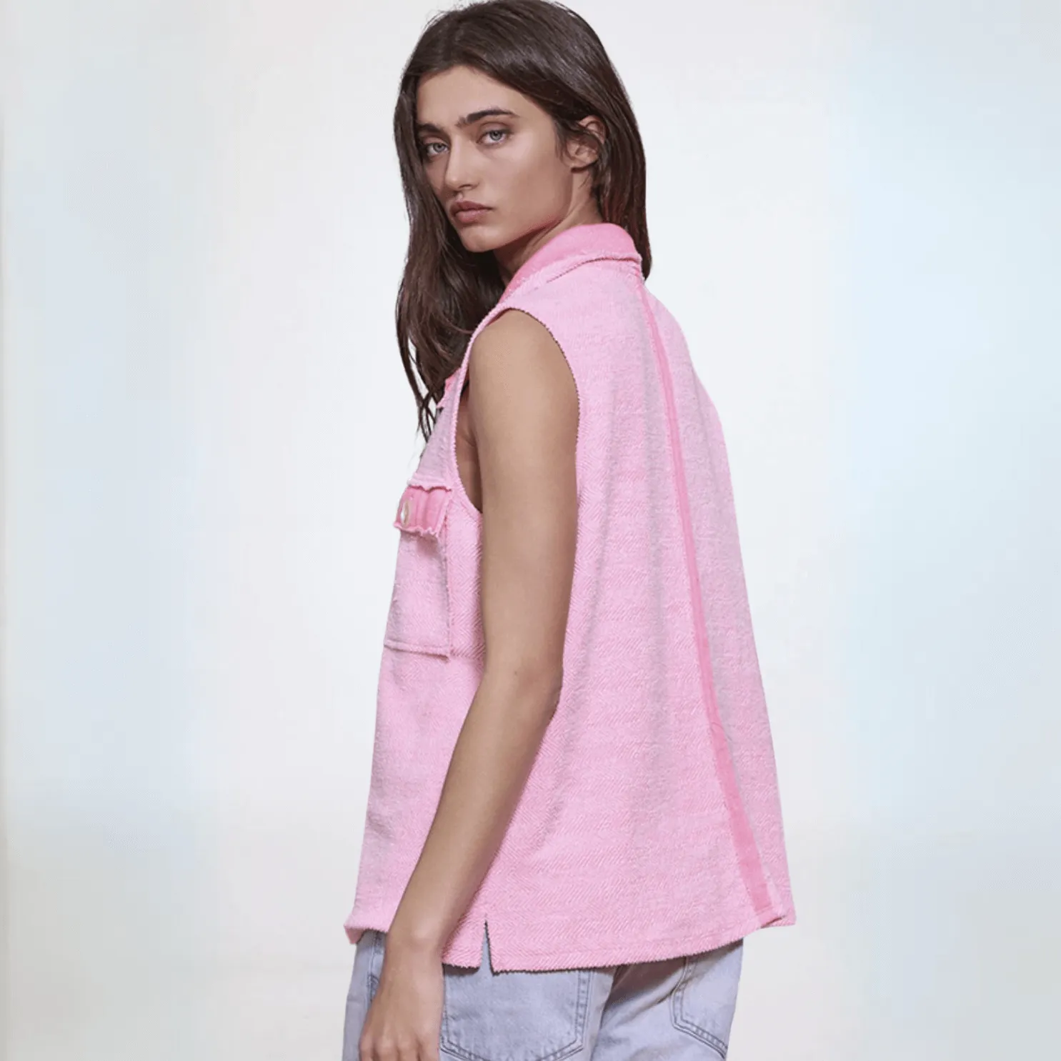 Bucket List Contrast Pocket Sleeveless Henley Made in USA