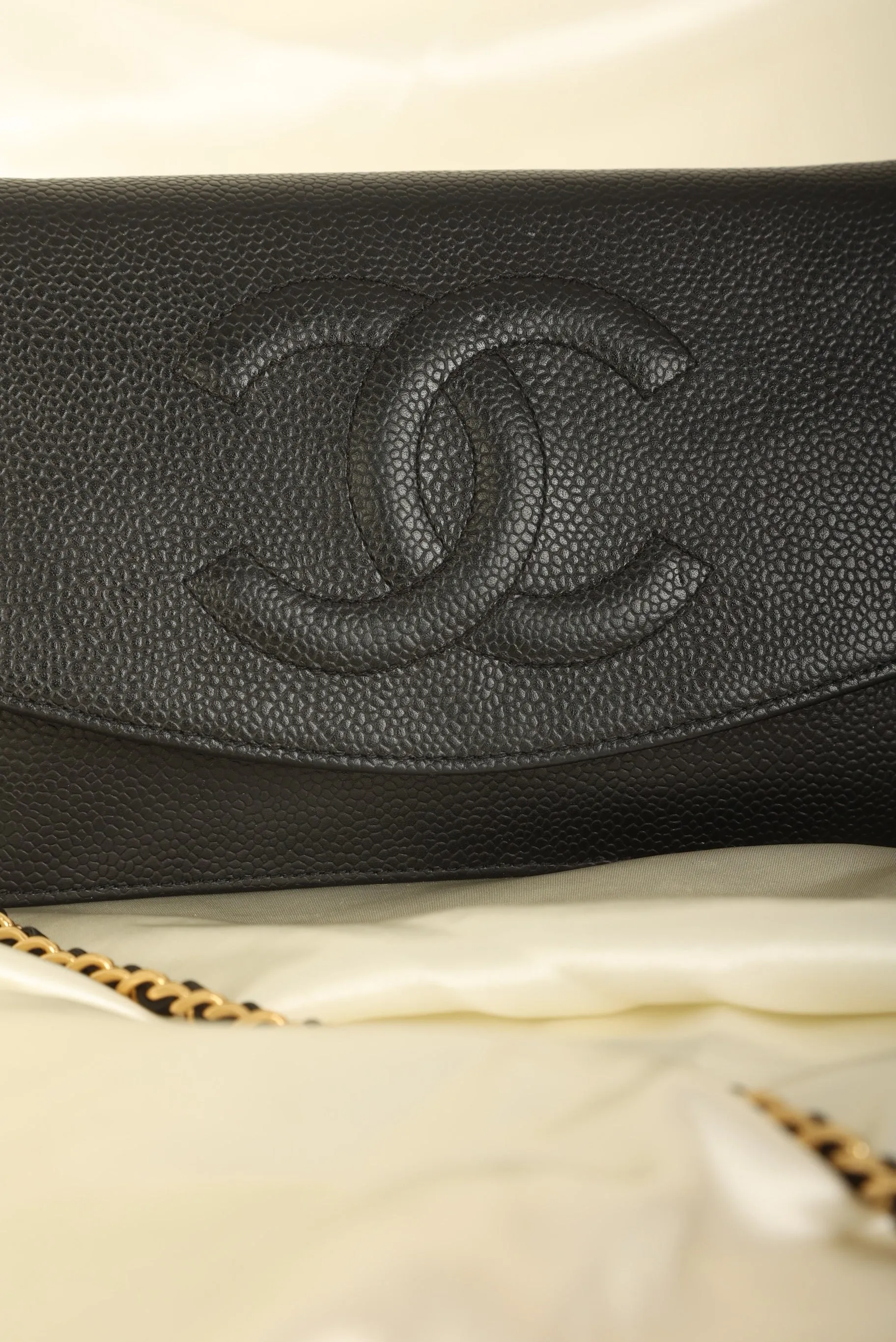 Chanel Caviar Timeless Wallet on Chain