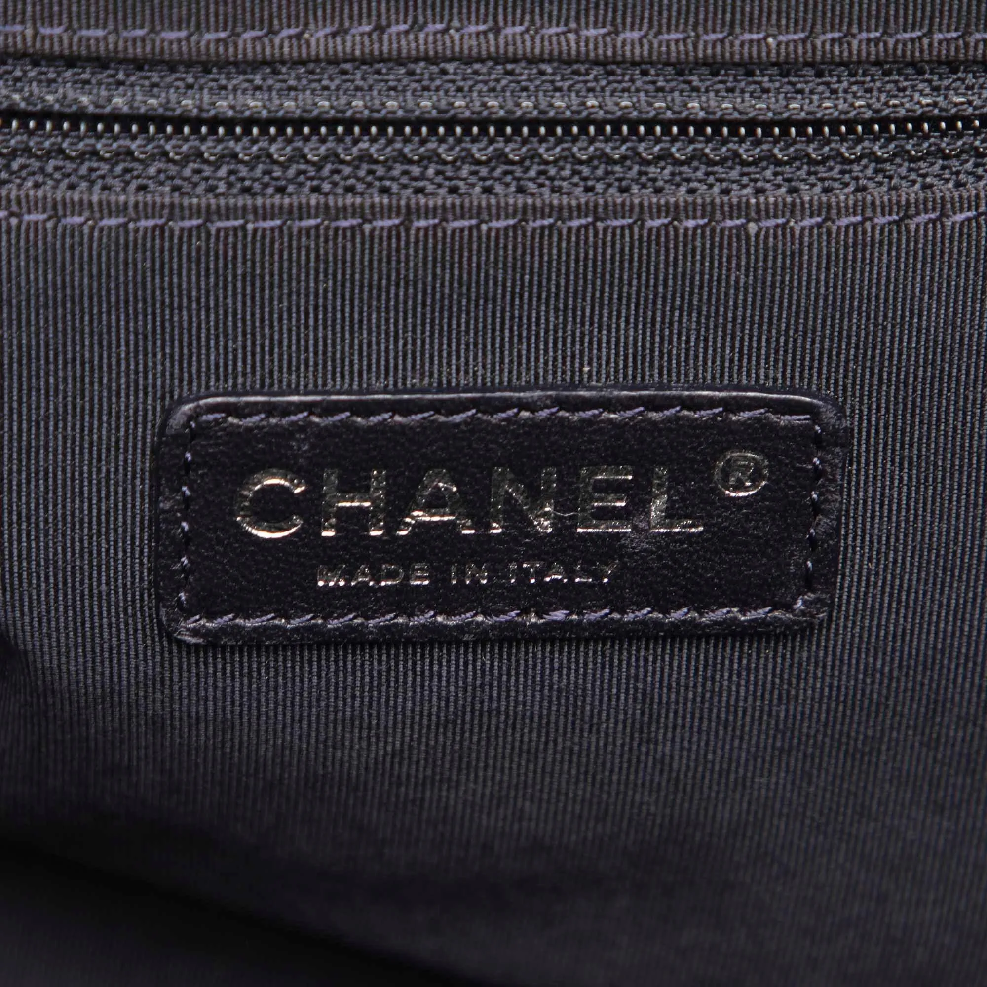 Chanel CC Timeless Shoulder Bag (SHG-25168)