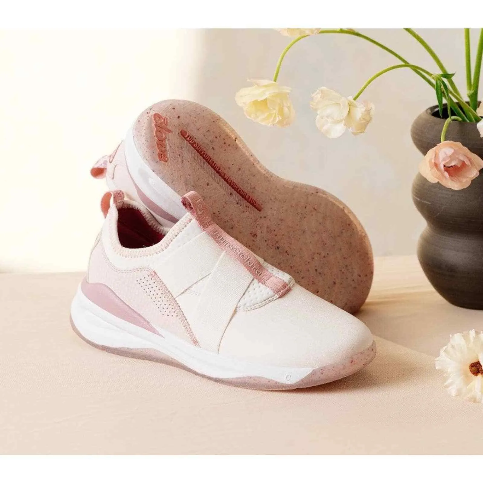 Clove Nurse Clara Limited Edition Nursing Shoes Healthcare Pink Limited Ed 11.5