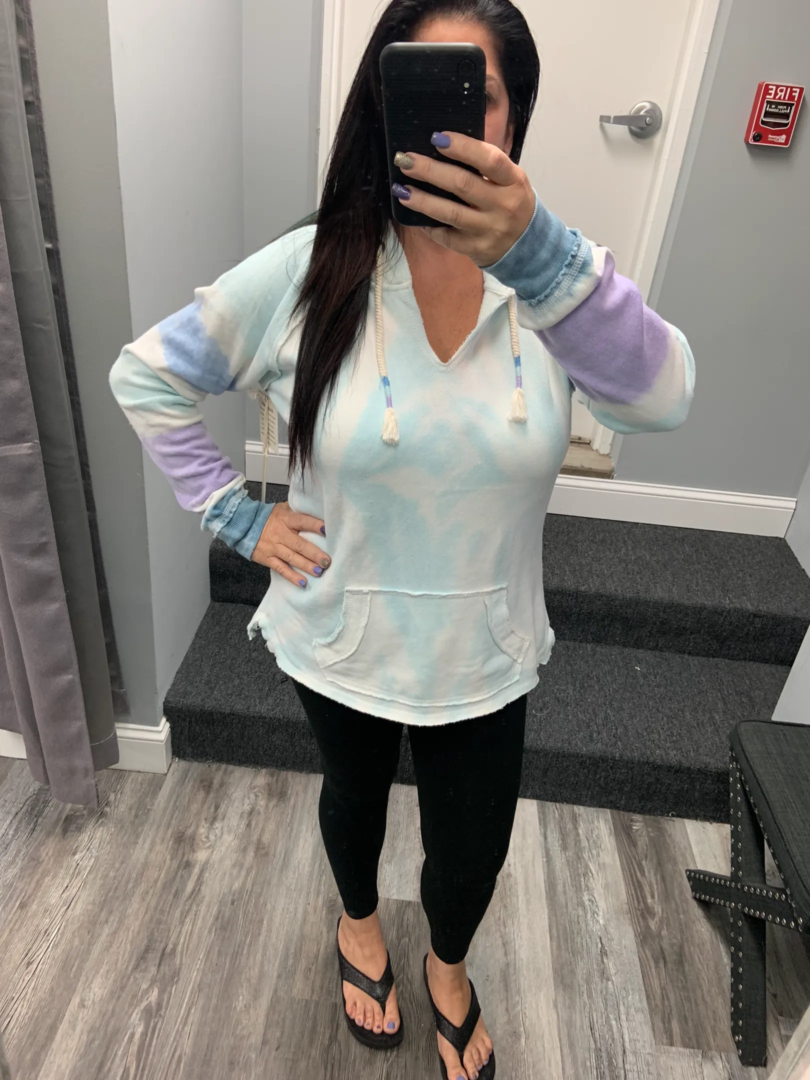 OCEAN DRIVE MOUNTAIN SPRING TIE DYE BURNOUT PULLOVER HOODIE