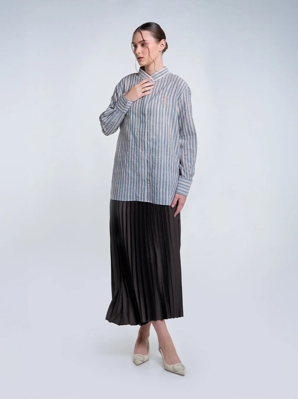 SATIN PLEATED SKIRT PLAIN PEBBLE