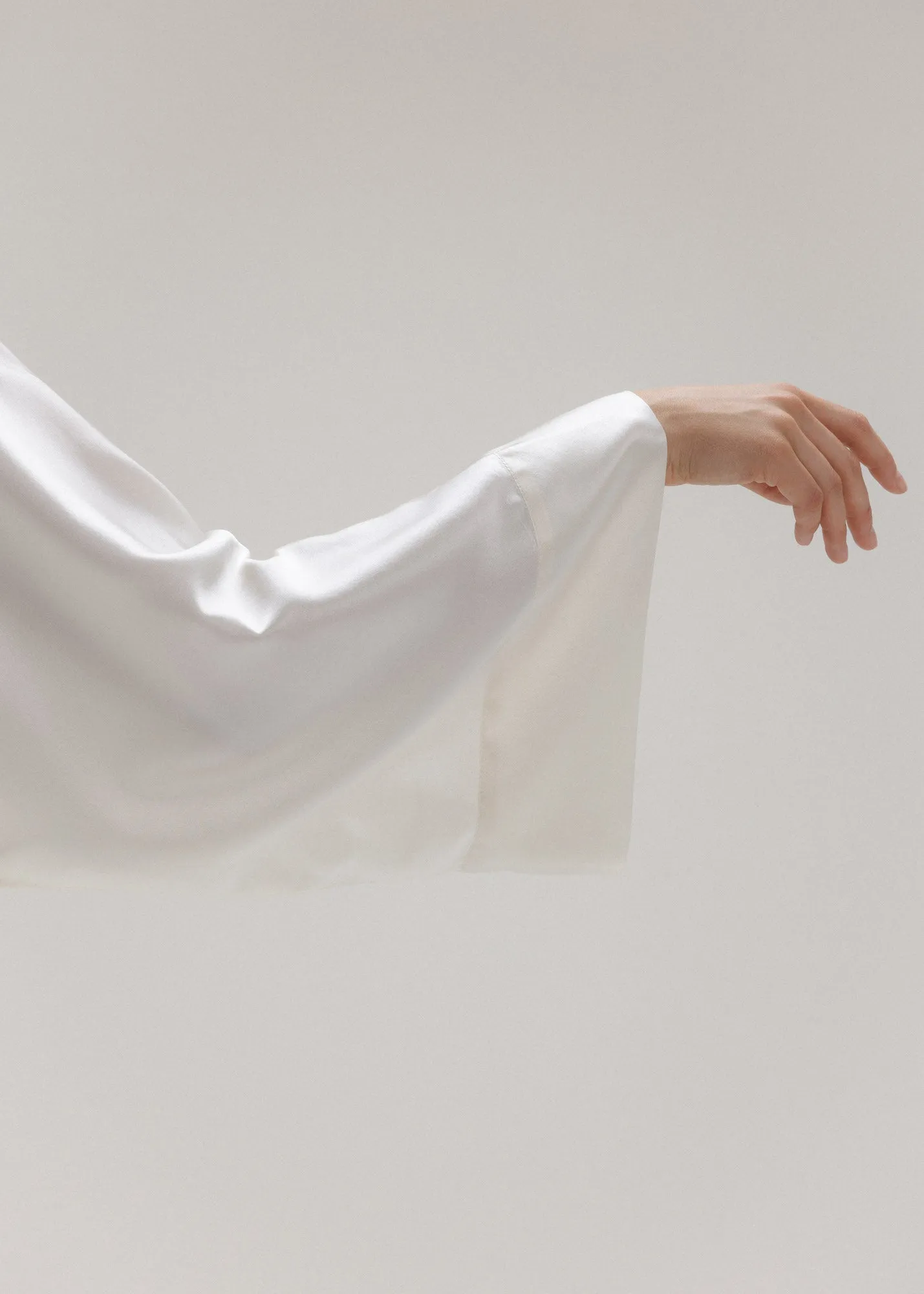 Silk Kimono Jacket in Milk White